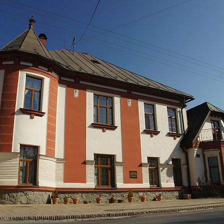 Salmo Hotel Brezno Buitenkant foto